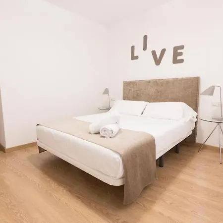 Apartamentos San Juan * Teruel